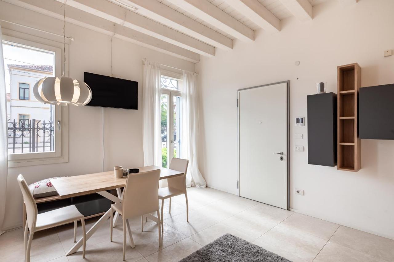 Corte Cappuccina 14 Elegant Apt Con Parcheggio! Πάδοβα Εξωτερικό φωτογραφία