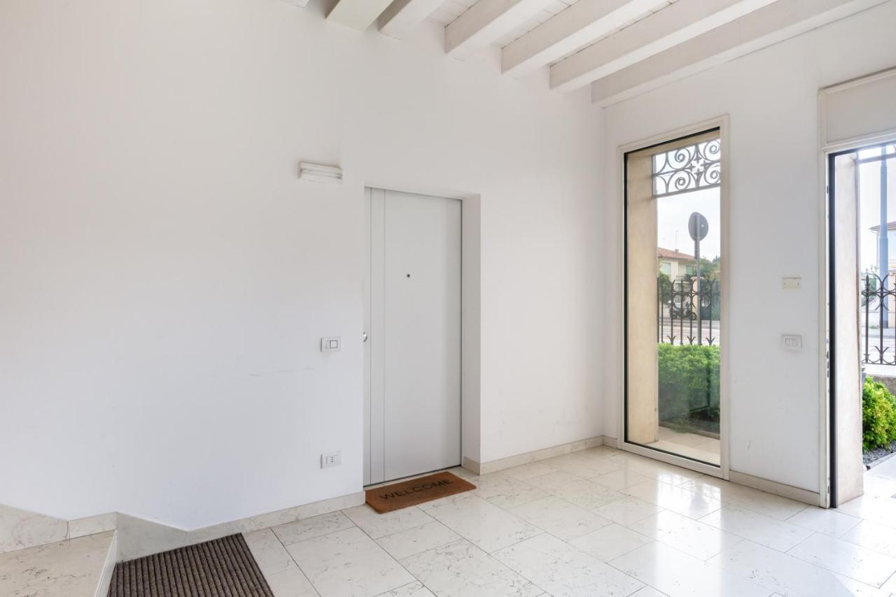 Corte Cappuccina 14 Elegant Apt Con Parcheggio! Πάδοβα Εξωτερικό φωτογραφία